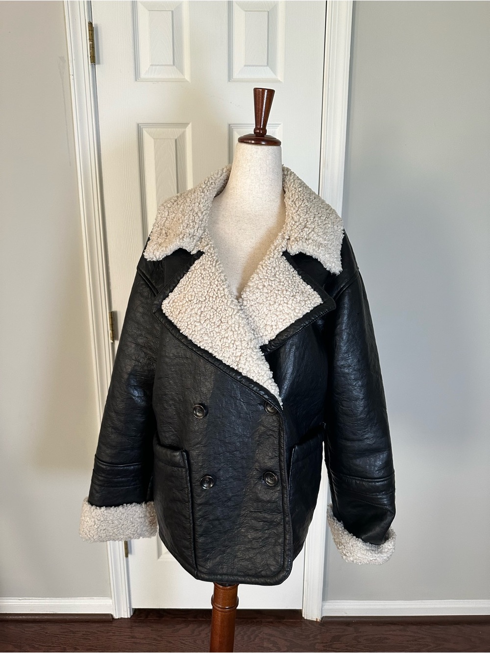 We The Free Kaja Vegan Black Faux Leather Bomber Jacket with Cream Sherpa - Picture 3 of 8